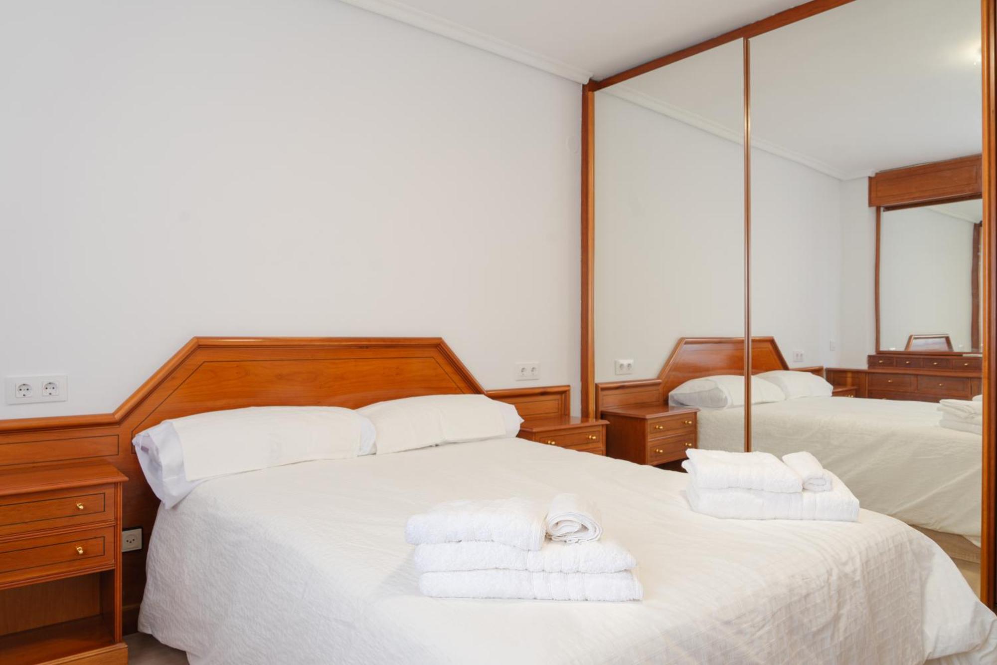 Casa Charros Apartment Zaragoza Luaran gambar