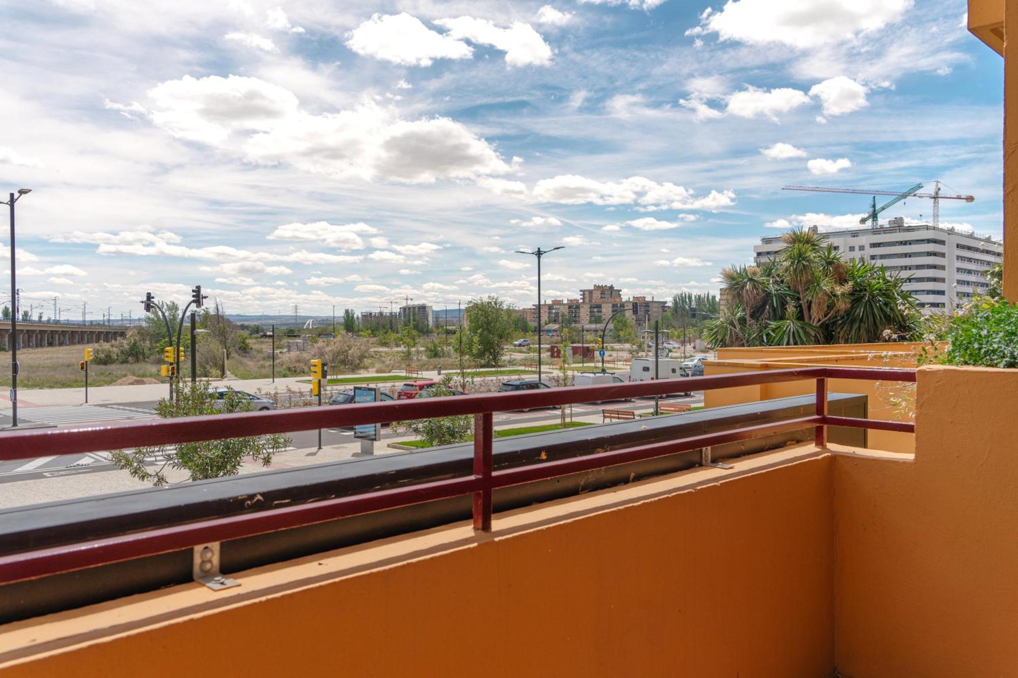 Casa Charros Apartment Zaragoza Luaran gambar